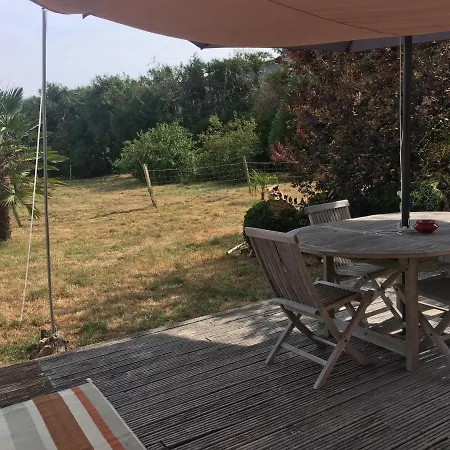 빌라 La Casa Rossa Saint-Riquier-ès-Plains